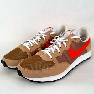 Nike Challenger OG Sneakers